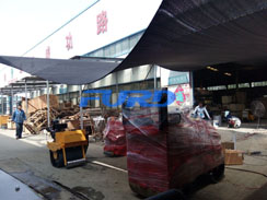 福瑞得機(jī)械微動態(tài)--座駕壓路機(jī)、手扶壓路機(jī)、灌縫機(jī)包裝發(fā)貨